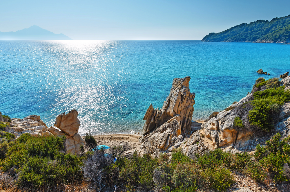 felsige Küste von Sithonia, Griechenland