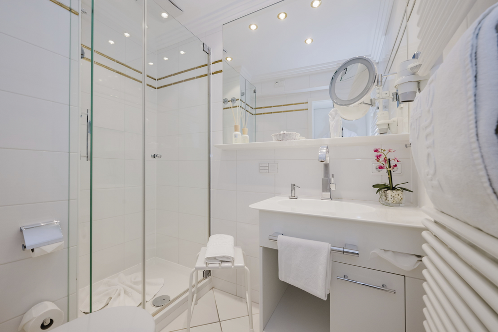 Badezimmer des Komfort Einzelzimmers 